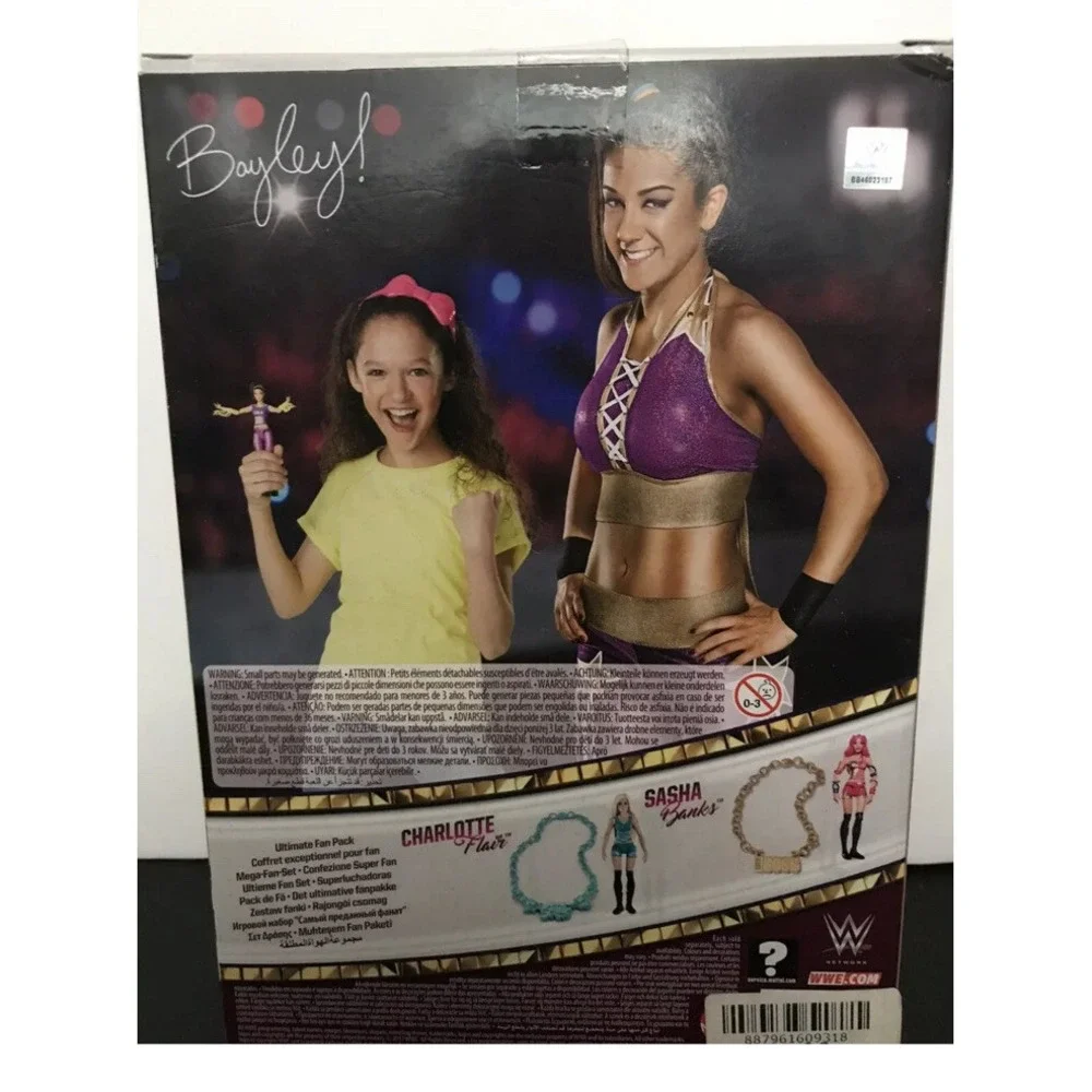 WWE Lot‎ Superstars Bayley Ultimate Fan Pack 6